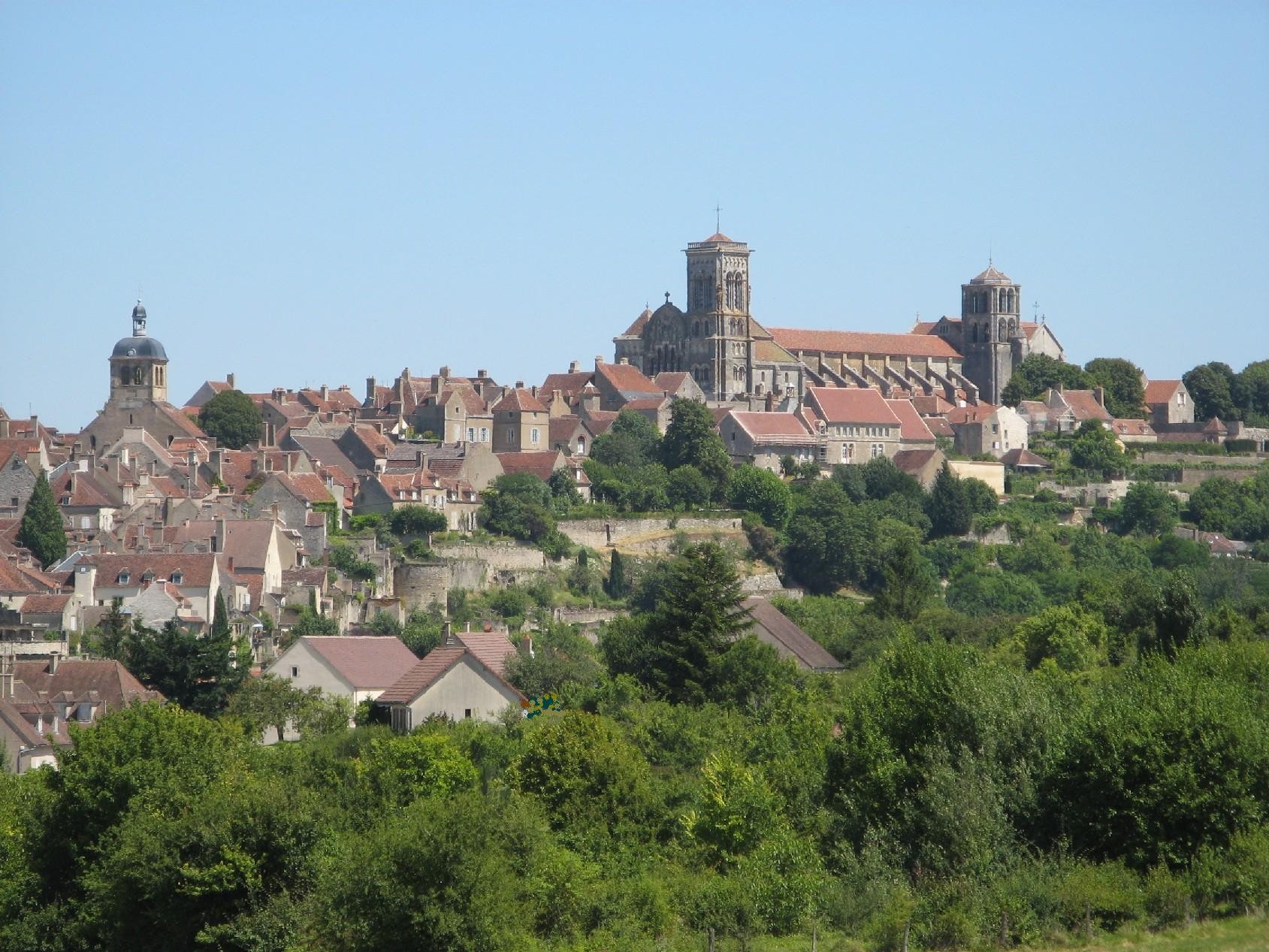 Vue_de_Vezelay